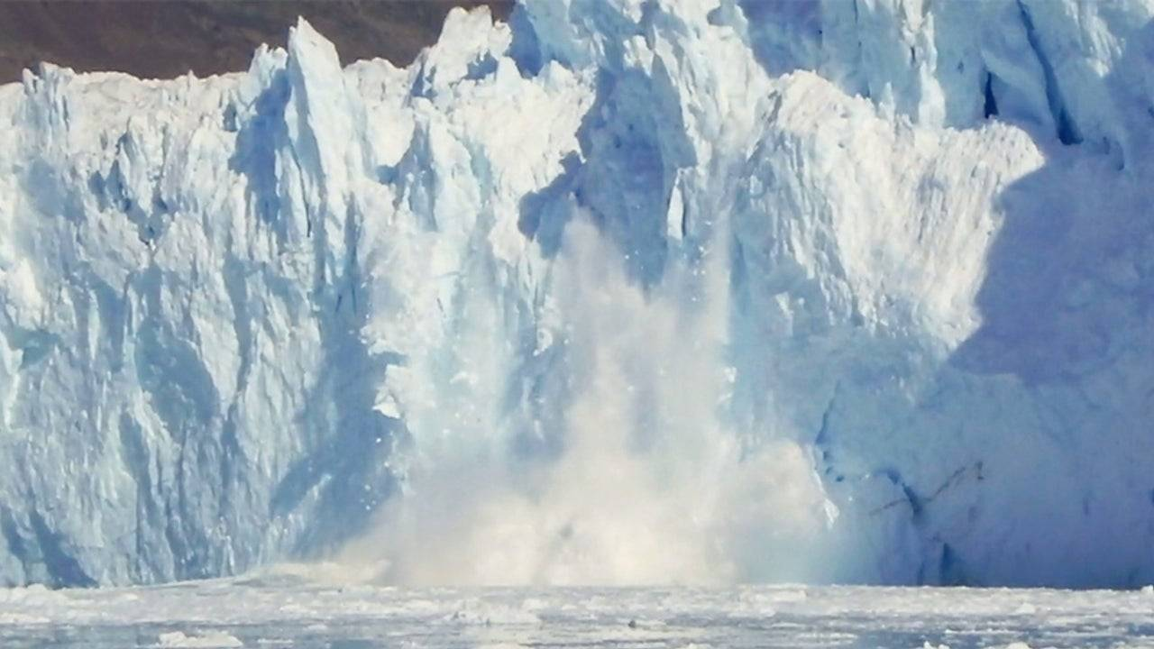 علماء: ذوبان الغطاء الجليدي في غرينلاند بلغ نقطة اللاعودة