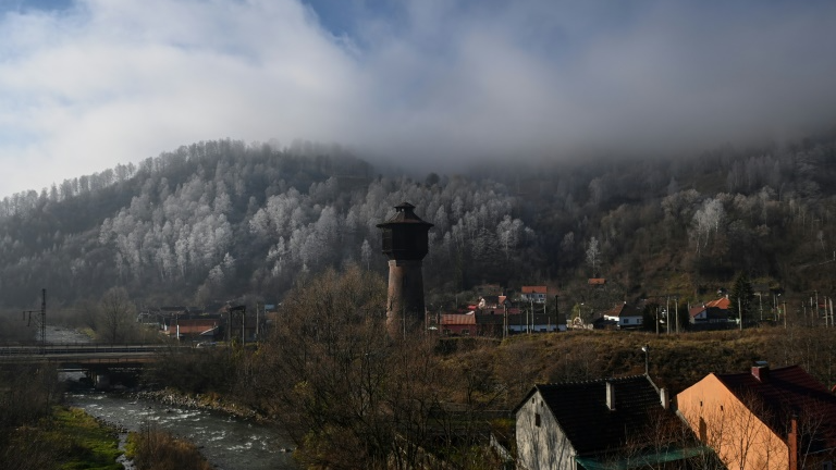 منطقة منجمية تكابد للصمود بلا فحم في رومانيا