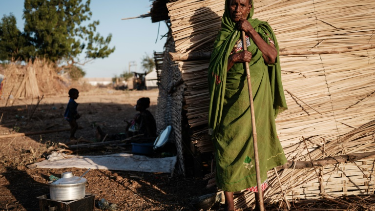 المسنون الإثيوبيون اللاجئون في السودان يتوقون إلى منازلهم