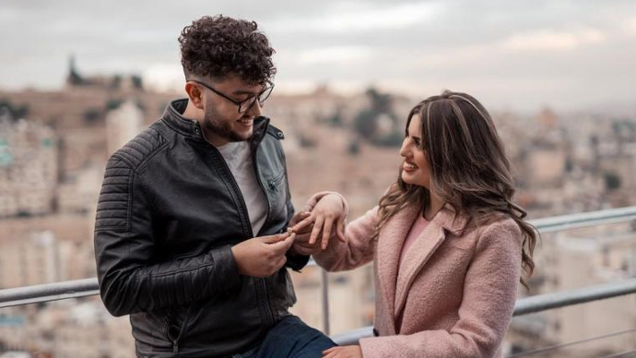 حفل خطوبة أبو الرب وصبا تتصدر مواقع التواصل الاجتماعي