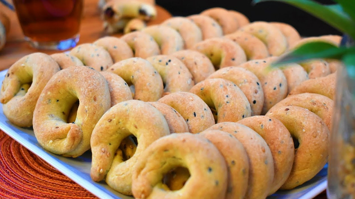 كعك العيد باليانسون من البيت - فيديو