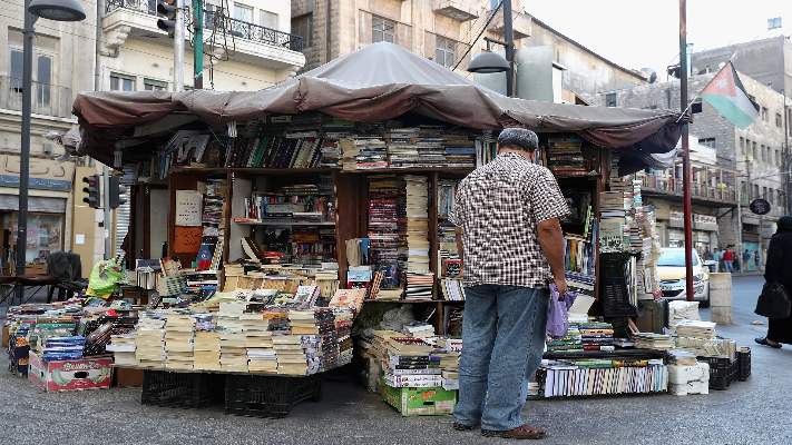 عبق التاريخ في أزقة البلد: رحلة تاريخية في أسواق وسط البلد بالأردن - فيديو