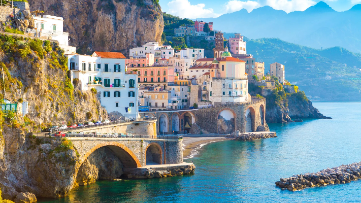 مناطق في إيطاليا تعرض البيت للبيع بقيمة يورو واحد ولكن الإقبال ضعيف!