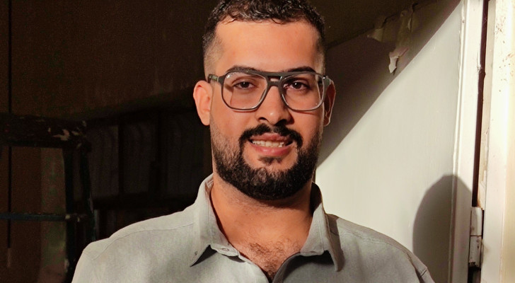 أيمن حسن داود يشارك نصائح قيمة للمبتدئين في عالم الموسيقى
