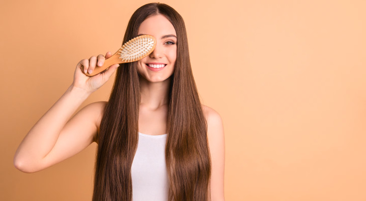 6 أطعمة تحفز نمو الشعر وتحسن من صحته بشكل طبيعي