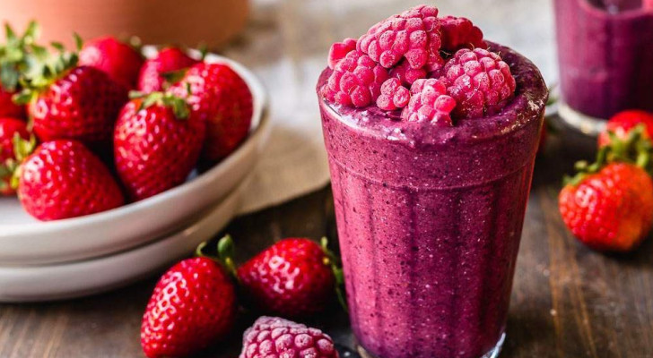 طريقة تحضير السموذي المثالي في المنزل!