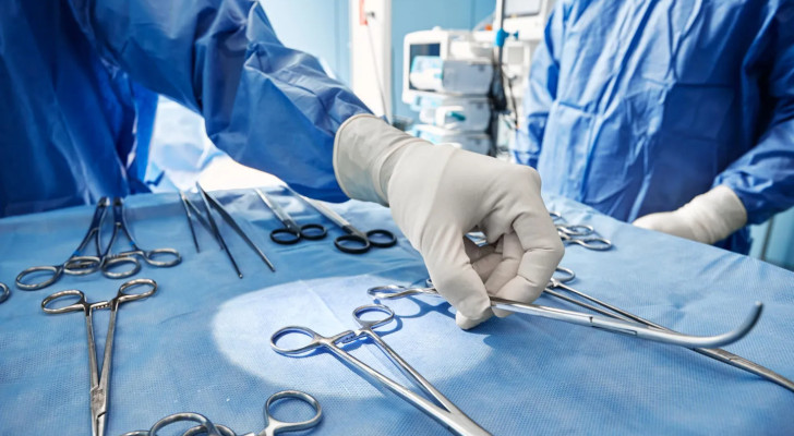 هل الجراحة هي النهاية؟ كيف تتغير حياة المريض بعد استئصال البروستاتا؟