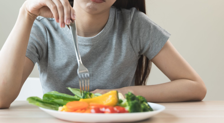 نظام غذائي صحي يقلل من خطر الإصابة بالاكتئاب .. يجب عليك اتباعه!