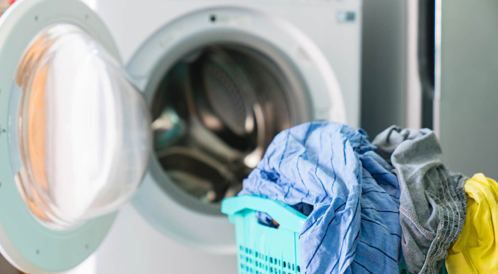 الخبراء يحذرون: "لا تجففي الغسيل داخل منزلك حتى في أيام الشتاء الباردة!"