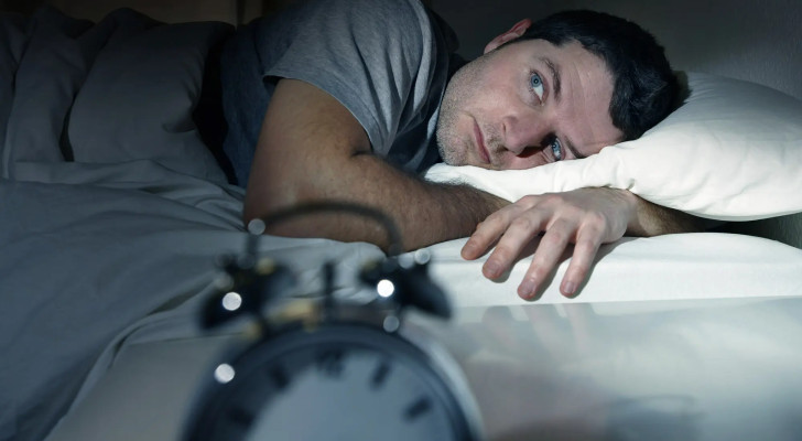 نصيحة لهواة السهر: النوم المتأخر يهدد صحتكم العقلية!