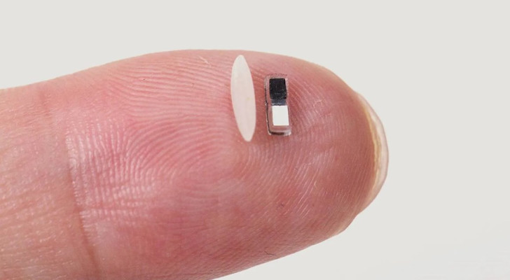 ثورة في مجال الطب .. ابتكار أصغر جهاز لتنظيم ضربات القلب بحجم حبة أرز