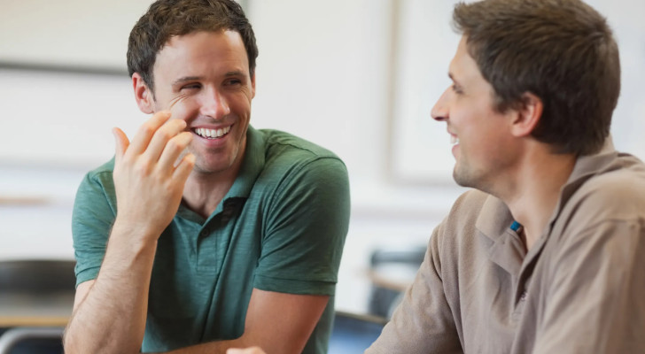 هل كنت تعلم؟ دماغك لا يستطيع الحفاظ على أكثر من 5 أصدقاء في نفس الوقت!