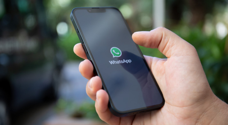 بشرى سارة .. لا داعي للبحث عن تطبيقات ترجمة: واتساب يفعلها لك!