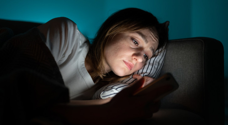 العلماء يحذرون: لا تتخذ أي قرار بعد منتصف الليل.. عقلك يخونك بعد الساعة 12 ليلا!