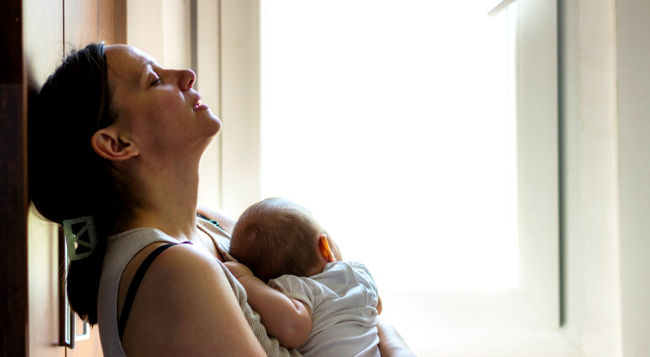 اكتئاب ما بعد الولادة: ما هو، أعراضه، مدته ومتى يزول؟