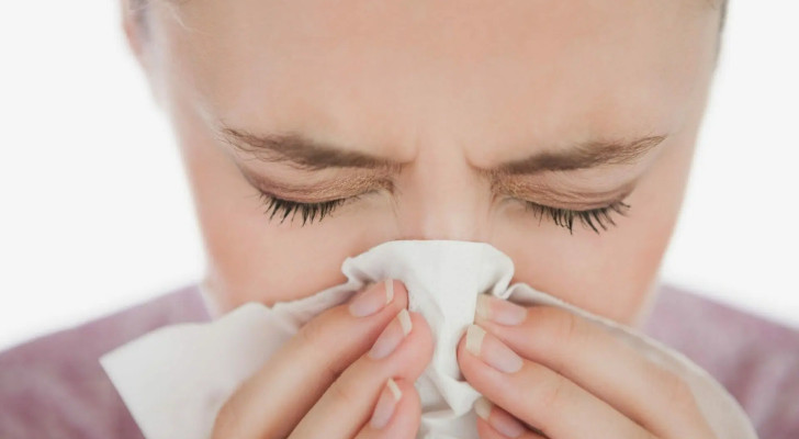 تخلص من العطس وانسداد الأنف .. حلول سريعة تعالج الحساسية الموسمية نهائيا