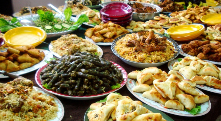 ليست الحلويات فقط .. تعرف على الأطعمة التي تصعد السكر بالدم بسرعة!