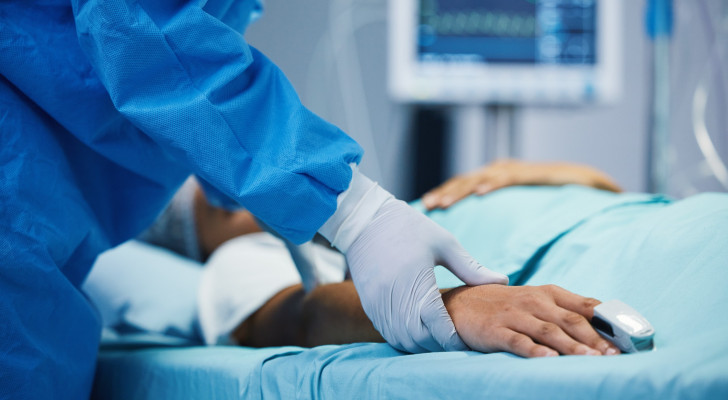 رجل أمريكي استفاق من التخدير بعد عملية جراحية ويتحدث الإسبانية بطلاقة!