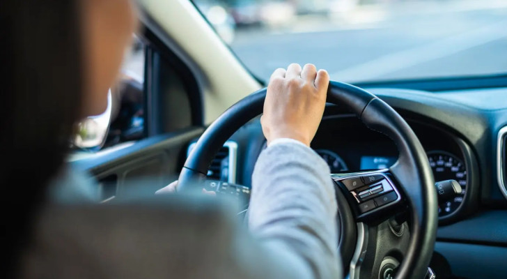 اكتشف إذا كنت معرضا للإصابة بالخرف من طريقة قيادتك للسيارة!