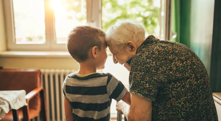 هارفرد: الأطفال الذين يجلسون مع أجدادهم بكثرة يحظون بصحة نفسية أفضل ومستقبل أكثر توازنا!