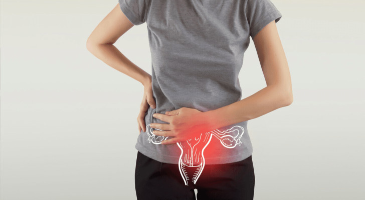 نزيف بعد الأربعين عند النساء: لا تتجاهلي هذا الإنذار! قد يرتبط بهذا المرض الخطير