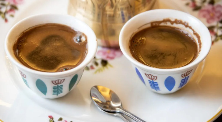 لبنان تعتمد رسميا تسمية القهوة بالمقاهي والمحال بـ "القهوة اللبنانية" بدلا من "التركية"! والسبب؟