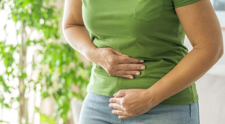 امرأة (٣٢ سنة) تعاني من كتلة منتفخة ومؤلمة على جرح القيصرية… ما التفسير الطبي؟