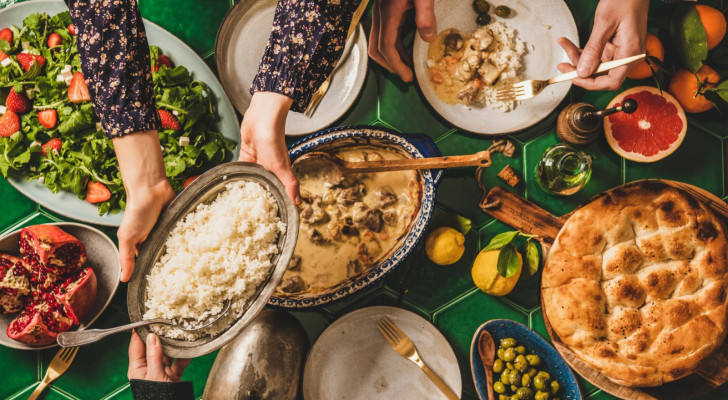 أطعمة ومشروبات في رمضان تسبب حصى الكلى احذرها