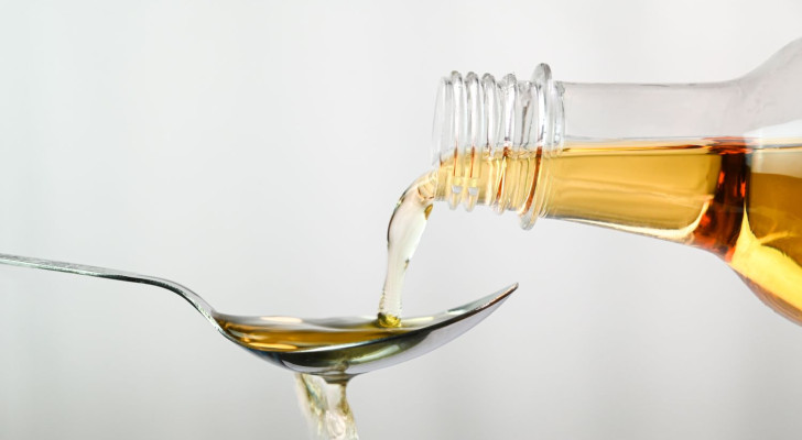 ماذا يحصل لجسمك عند تناول ملعقتين كبيرتين من خل التفاح يوميا؟