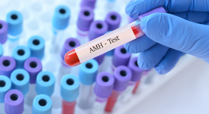 صحتك الإنجابية في خطر؟ الوقت مناسب لإجراء تحليل مخزون المبيض (AMH)