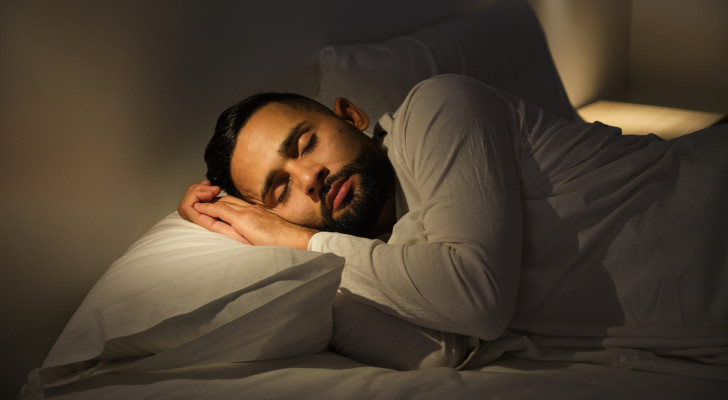 العلم يثبت: فقط 11 دقيقة نوم إضافية لروتينك اليومي… وستندهش من مفعولها!