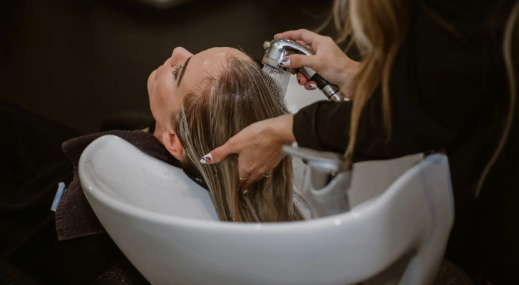 خبراء يحذرون من ترند "No shampoo": صيحة مؤثرة على السوشيال ميديا تهدد صحة شعرك!