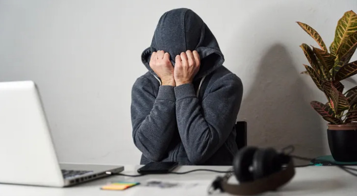 خبراء: كل شخص "مزاجي" في حياتك يضيف 9 أشهر لعمرك البيولوجي!