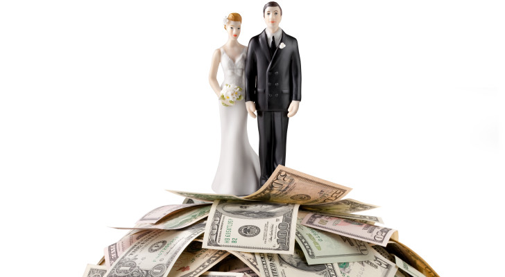 خبراء يكشفون: الإنفاق الكبير على الزفاف قد يهدد استقرار الزواج لاحقا!