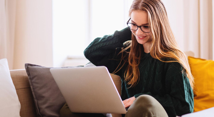 تصفح الإنترنت.. سلاح تكنولوجي جديد لمكافحة الخرف لدى كبار السن