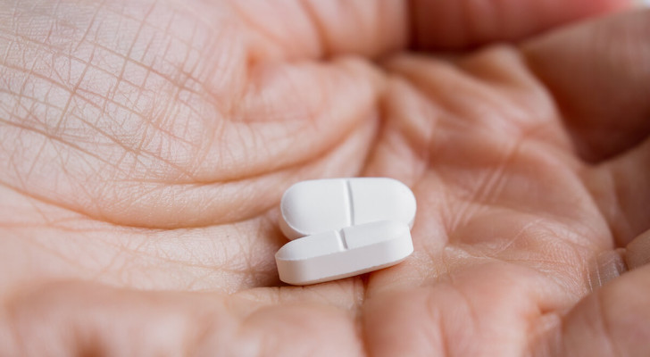 هل هناك أدوية بدون وصفة طبية تعالج القولون العصبي؟