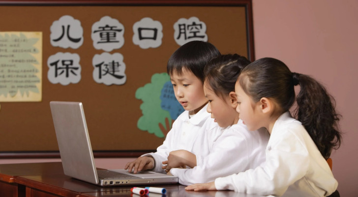 الذكاء الاصطناعي يصبح مادة إلزامية للأطفال من عمر 6 سنوات في الصين