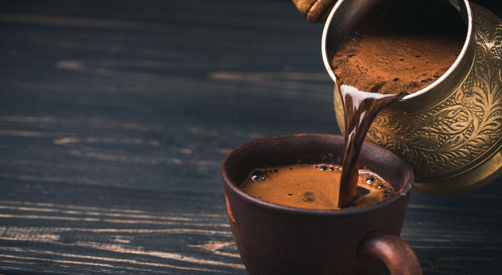 ماذا يحدث لجسمك عند قطع شرب القهوة لمدة أسبوعين كاملين؟