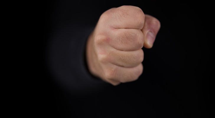 قبضة يدك لم تعد كما كانت؟ أمراض قد تكون السبب