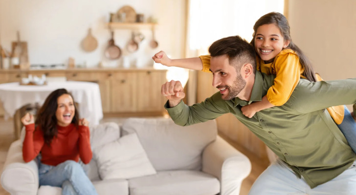 ليس تفضيلا ولا رفضا.. لماذا يتعلق الأطفال بأحد الوالدين أكثر؟