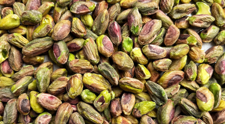 ماذا يحدث بجسم مريض الضغط إذا تناول حفنة فستق حلبي يوميا؟