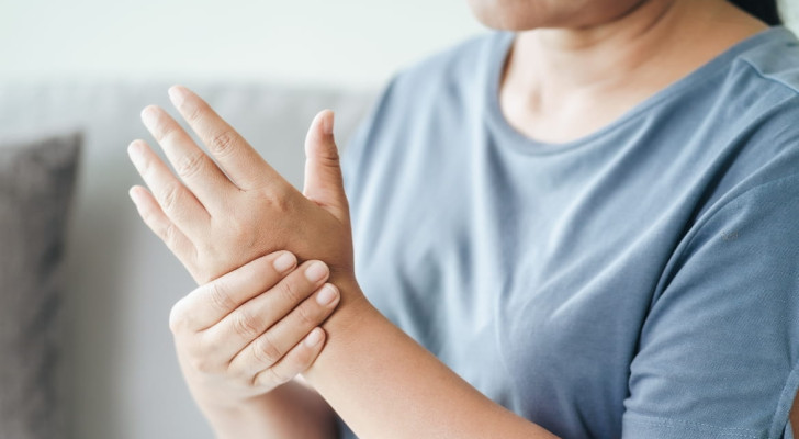لكل امرأة.. كيف تتخلصين من احتباس السوائل في الجسم خلال أيام؟