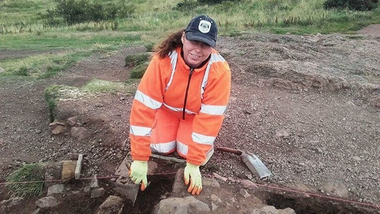 عُلماء آثار يعثرون على أنقاض قرية قديمة لقبيلة غامضة في إسكتلندا