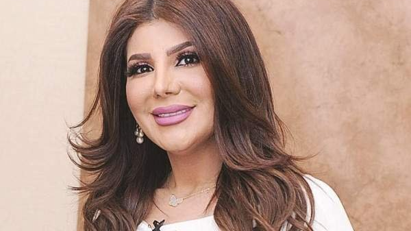 الفنانة إلهام الفضالة تنشر هويتها للكشف عن سنها بعد تعرضها للتنمر