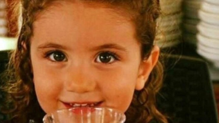 ألكسندرا نجار".. ذو الـ 3 سنوات.. أصغر ضحايا إنفجار بيروت - صورة"