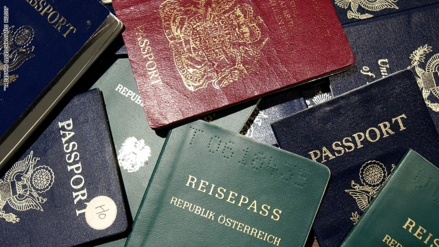 ما هو أقوى جواز سفر في العالم؟