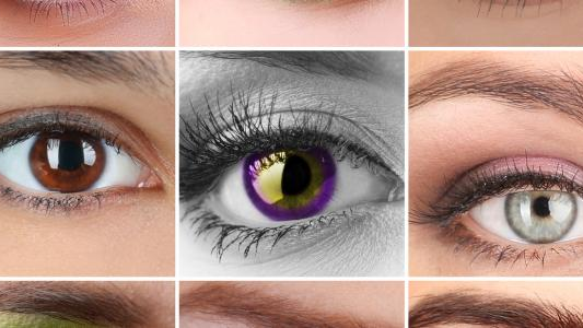 لماذا يتغير لون أعيننا في بعض الأحيان؟