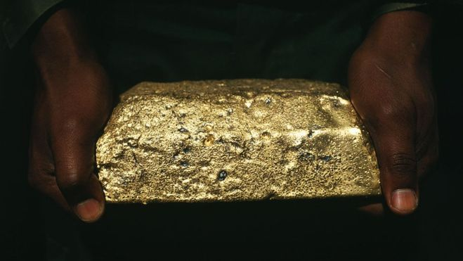 فيروس كورونا يُعطل العمل في أكبر منجمٍ للذهب في العالم